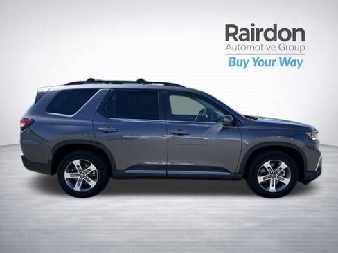Used 2023 Honda Pilot EX-L image 8