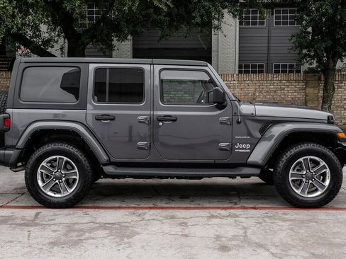 Used 2021 Jeep Wrangler Unlimited Sahara image 14