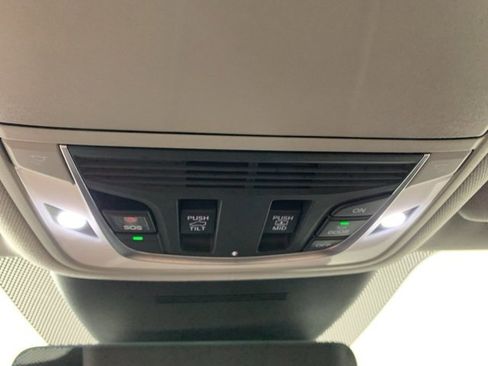 Used 2025 Acura MDX w/ Advance Package image 14