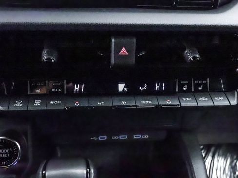 Used 2025 Toyota Land Cruiser 1958 image 9