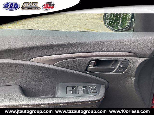 Used 2023 Honda Passport TrailSport image 12