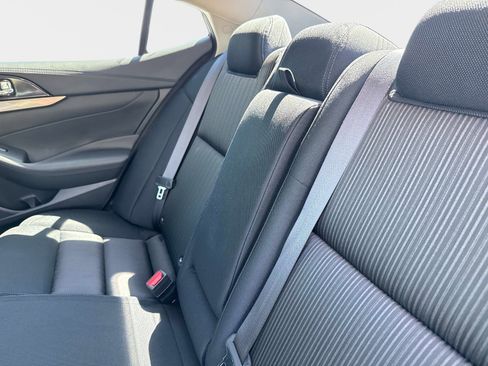 Used 2019 Nissan Maxima 3.5 S w/ Floor Mat Group FWD image 11