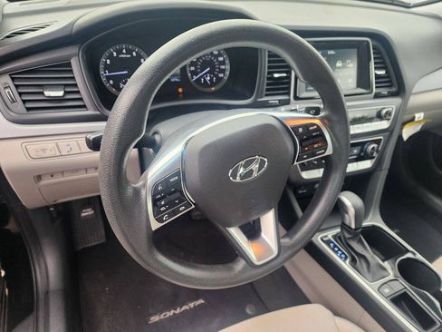 Used 2019 Hyundai Sonata SE FWD image 15