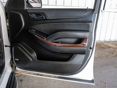 Used 2019 GMC Yukon SLT w/ Open Road Package image 50