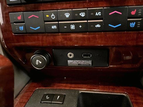 Used 2010 Ford F150 Platinum image 32