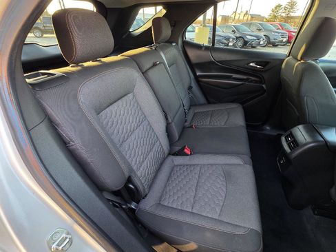 Used 2020 Chevrolet Equinox LT image 28