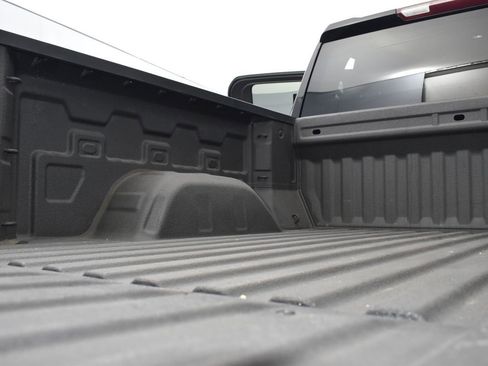 Used 2022 Chevrolet Silverado 1500 LT Trail Boss image 24