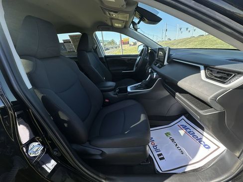 Used 2024 Toyota RAV4 LE image 23