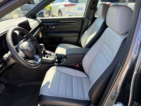 Used 2026 Honda CR-V Sport Touring image 14