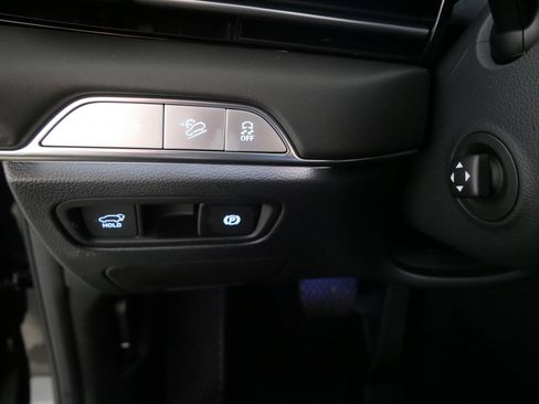 Certified 2025 Genesis GV80 3.5T Advanced image 26