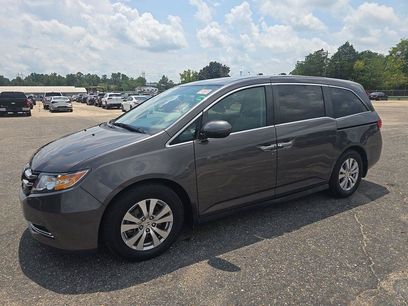 Used 2016 Honda Odyssey SE