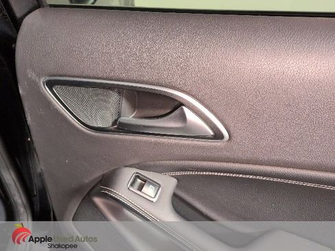 Used 2015 Mercedes-Benz GLA 250 GLA 250 image 37