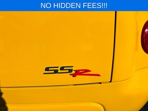 Used 2005 Chevrolet SSR w/ Preferred Equipment Group RWD image 11