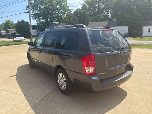 Used 2012 Kia Sedona LX FWD image 8