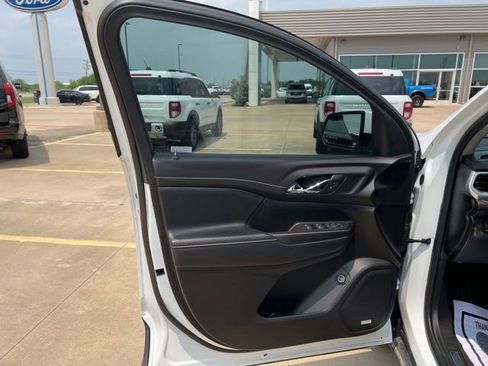 Used 2019 GMC Acadia SLT FWD image 10
