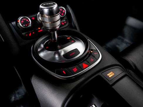 Used 2008 Audi R8 V8 image 17