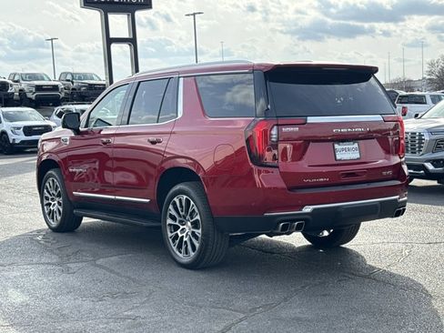 Used 2025 GMC Yukon Denali w/ LPO, Floor Liner Package image 13