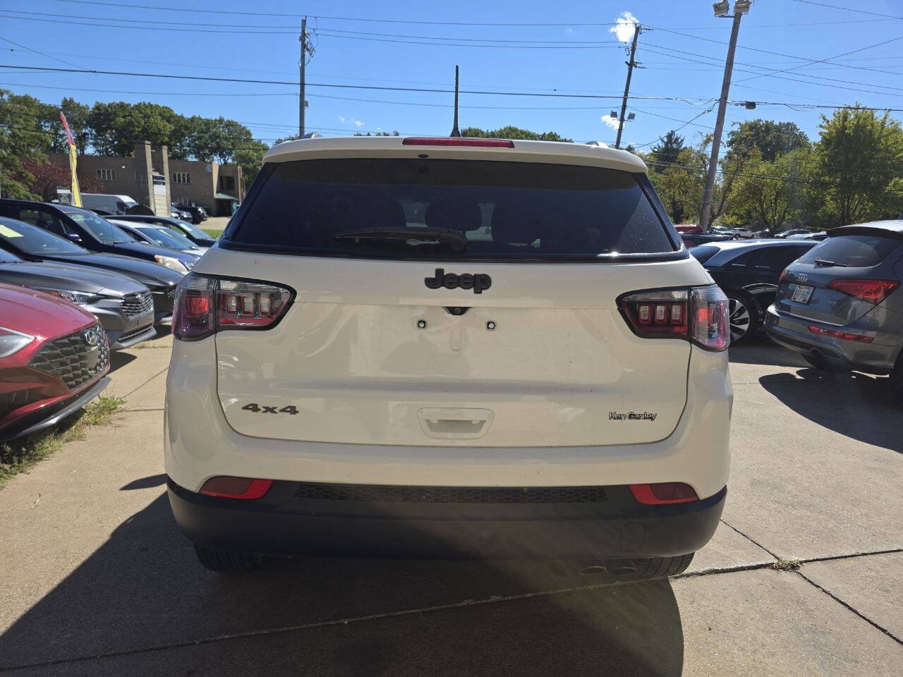 Used 2021 Jeep Compass Latitude AWD/4WD image 6