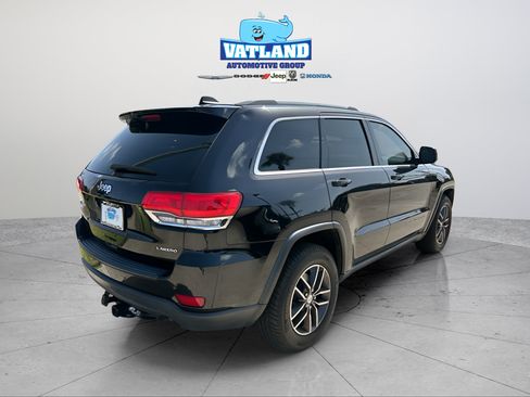 Used 2018 Jeep Grand Cherokee Laredo RWD image 5