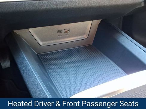 New 2026 Chevrolet Equinox LT w/ Safety and Technology Package image 11