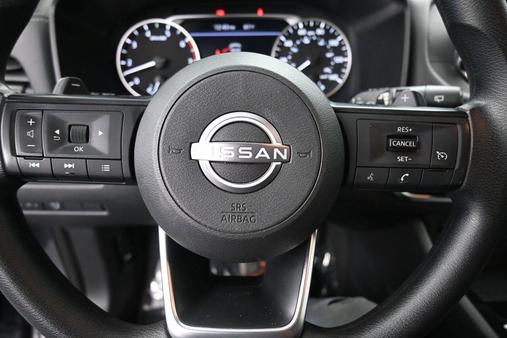 Used 2024 Nissan Rogue S AWD/4WD image 35