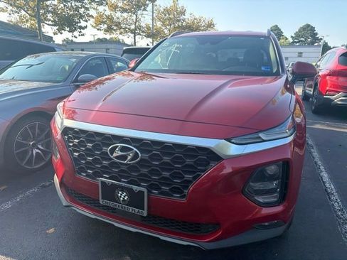 Used 2019 Hyundai Santa Fe SEL FWD image 4