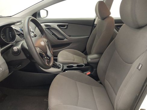 Used 2016 Hyundai Elantra SE w/ Option Group 02 FWD image 17