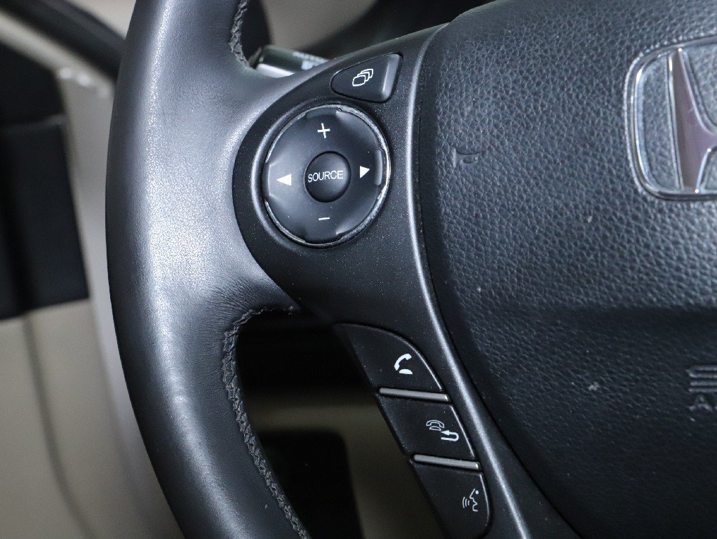 Used 2013 Honda Accord EX-L image 23