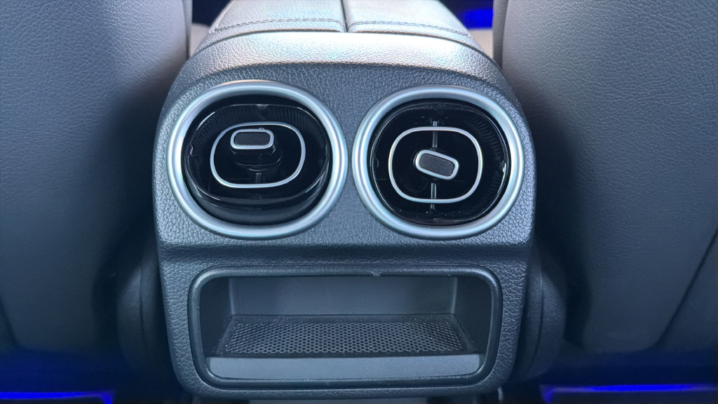 Used 2024 Mercedes-Benz C 300 4MATIC Sedan image 18