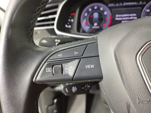Used 2025 Audi Q7 3.0T Premium Plus AWD/4WD image 23