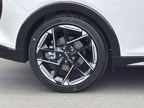 New 2026 Kia K4 GT-Line FWD image 33