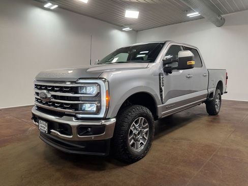 Used 2023 Ford F250 Lariat w/ Lariat Ultimate Package image 40