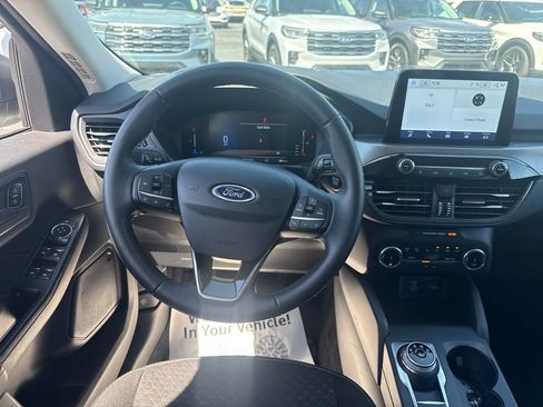 Used 2023 Ford Escape Active FWD image 19