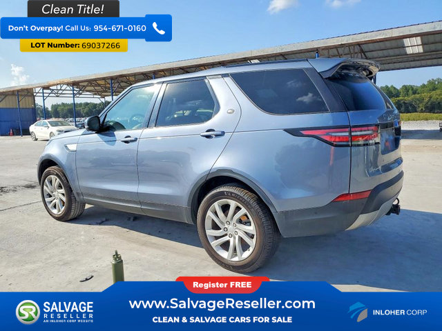 Used 2018 Land Rover Discovery HSE AWD/4WD image 3