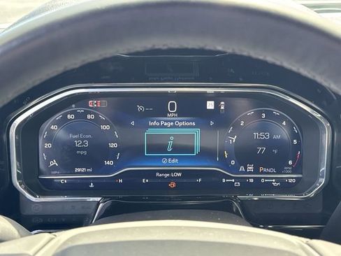 Used 2025 Chevrolet Silverado 2500 LT w/ Convenience Package AWD/4WD image 14