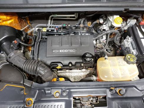 Used 2017 Chevrolet Trax LT image 6