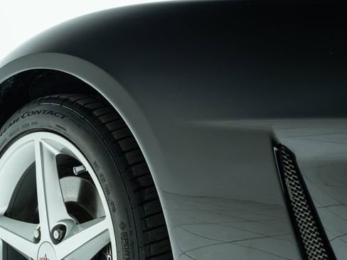 Used 2011 Chevrolet Corvette Coupe w/ LPO, Mesh Package image 20