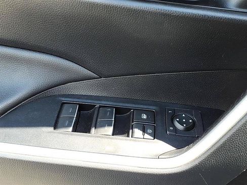 Used 2024 Toyota RAV4 XLE AWD/4WD image 18