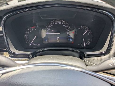 Used 2017 Cadillac XT5 FWD image 29