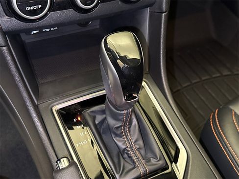 Used 2022 Subaru Crosstrek 2.5i Limited image 29