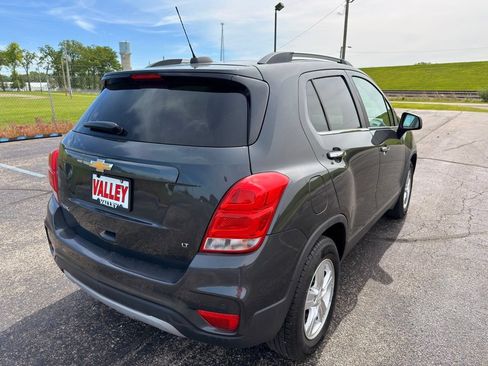 Used 2018 Chevrolet Trax LT w/ Driver Confidence Package FWD image 10