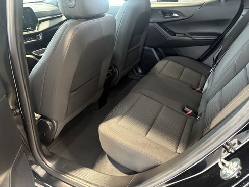 Used 2025 Chevrolet Equinox LT image 17