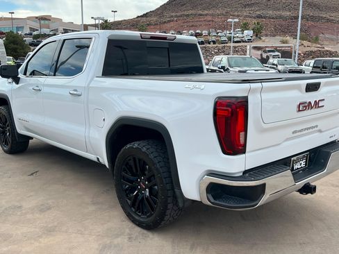 Used 2024 GMC Sierra 1500 SLT w/ SLT Convenience Package AWD/4WD image 3