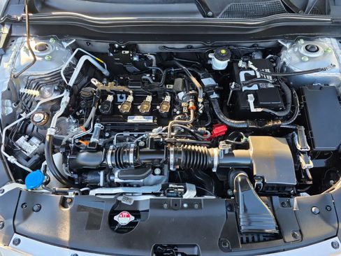 Used 2019 Honda Accord Sport image 21