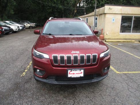 Used 2019 Jeep Cherokee Latitude w/ Popular Appearance Group AWD/4WD image 14