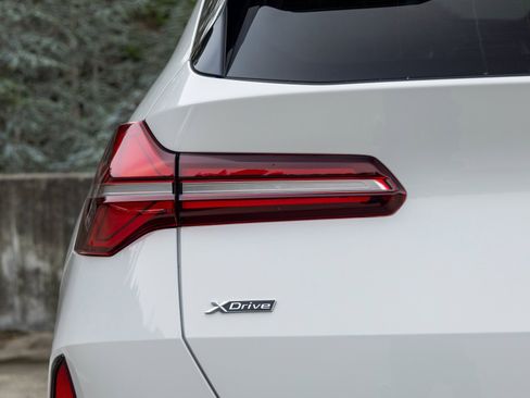 Used 2025 BMW X3 xDrive30i w/ M Sport Package image 18