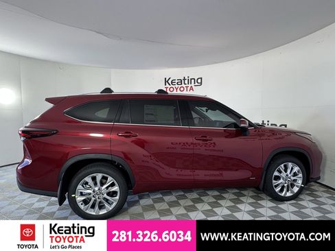 New 2026 Toyota Highlander Limited AWD/4WD image 4