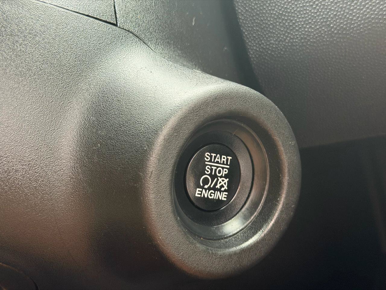Used 2022 RAM ProMaster 3500 w/ Fleet Safety Group FWD image 16