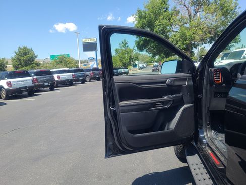 Certified 2025 Ford Ranger Raptor AWD/4WD image 13
