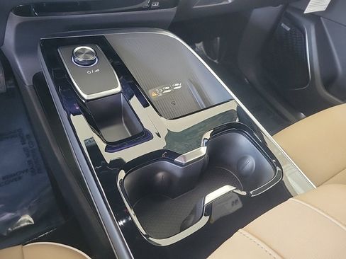 New 2026 Buick Enclave Preferred w/ Power Package image 17